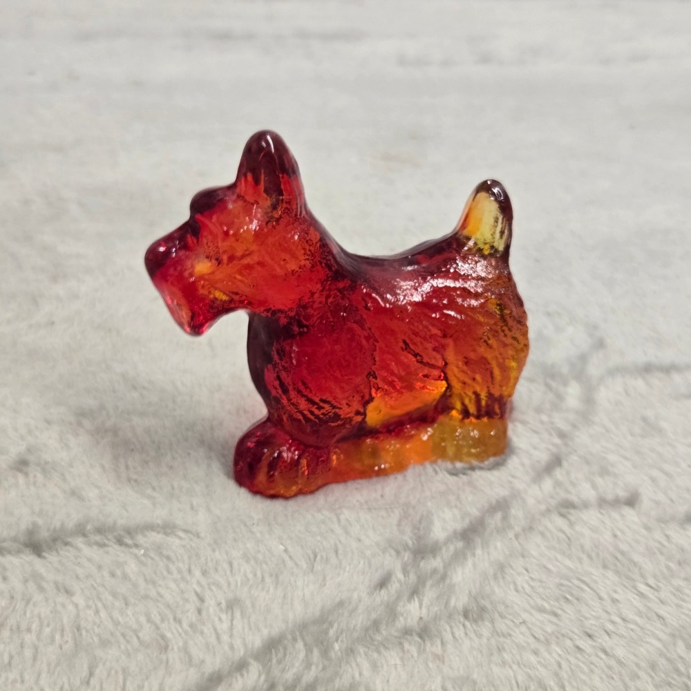 Vintage Amberina Glass Scottie Dog Figurine Red Orange Scottish Terrier 2.5 inch